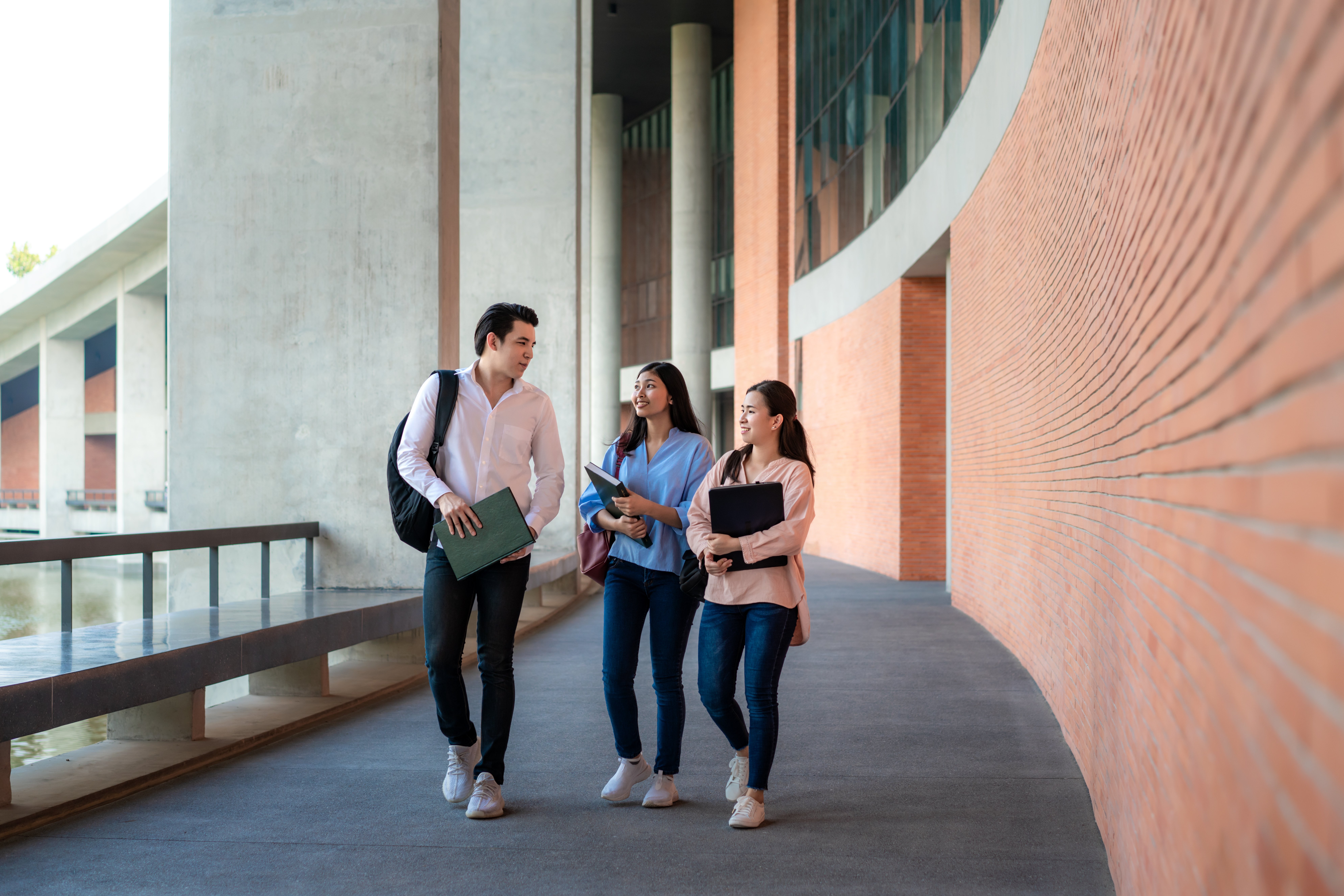 From Faculty Buy-In to System-Wide Impact: Rethinking Microcredentials at Scale
